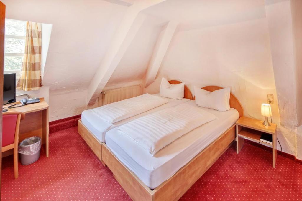 Hotel Restaurant Mathildenhof Pulheim Eksteriør bilde